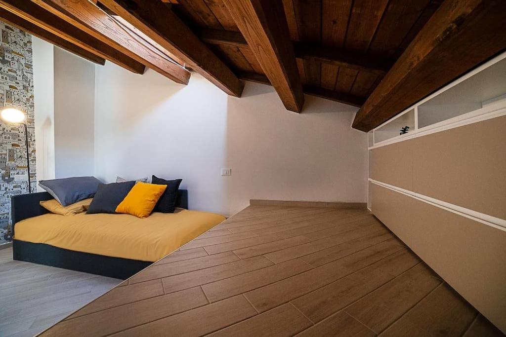 Appartamento Elegante E Moderno A 100 M Dal Duomo Л'Акуила Экстерьер фото